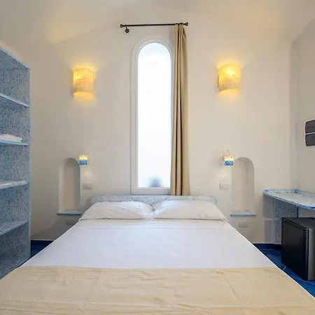 Le Poste Di Simplicio קאמפזה